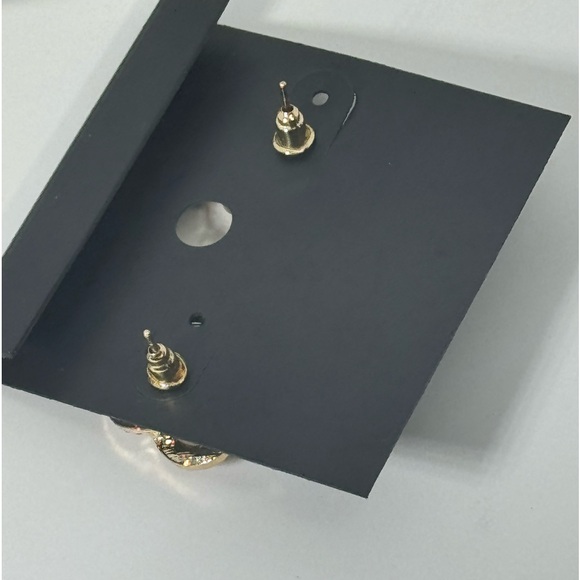 Saks Fifth Ave Gold Tone Flower Crystal Post Earrings With Black Crystal Center - Picture 6 of 7